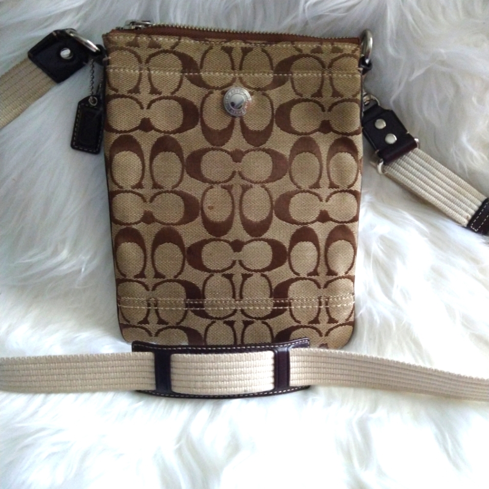 Authentic Coach Swing